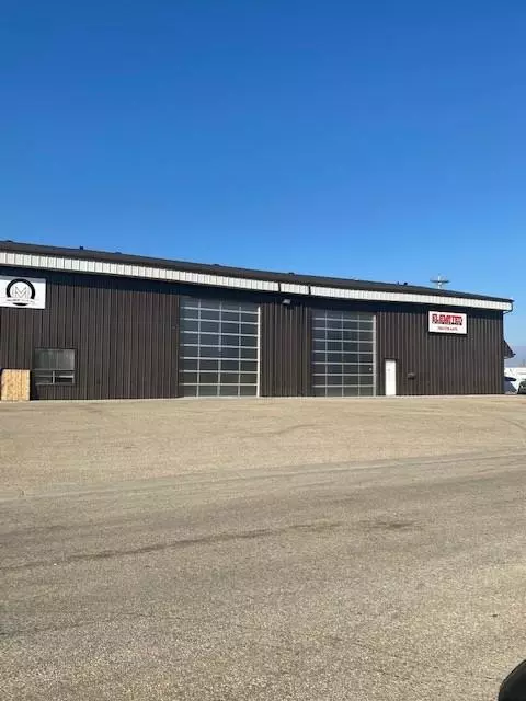 Whitecourt, AB T7S 0C3,3701 37 ST