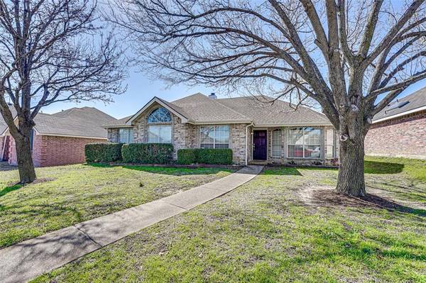 712 Elm Falls Place,  Mesquite,  TX 75181