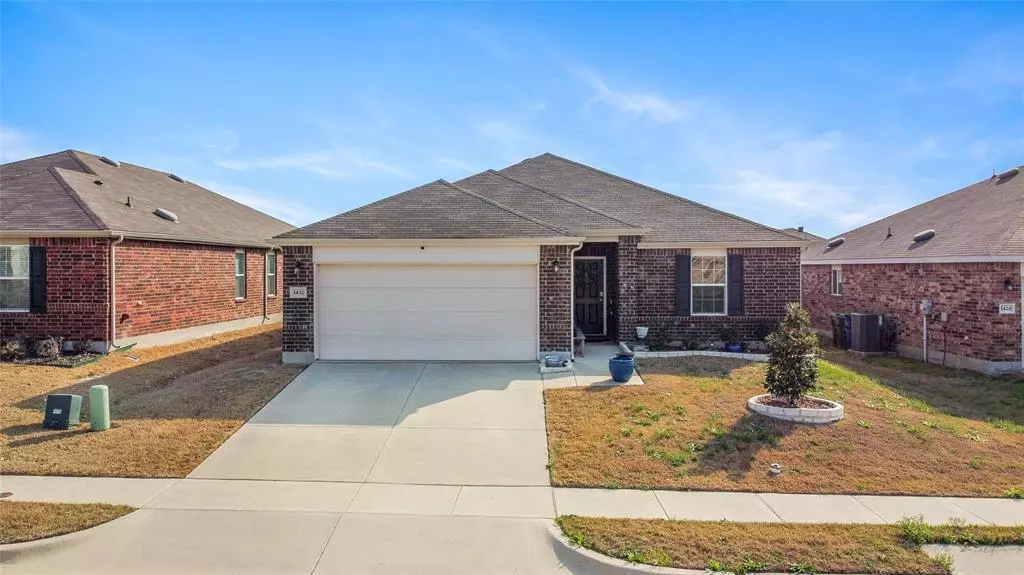 1432 Trace Drive, Aubrey, TX 76227