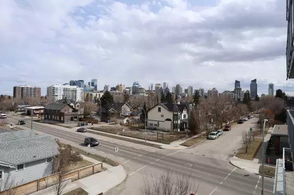 Calgary, AB T2N 0R9,1234 5 AVE NW #1408