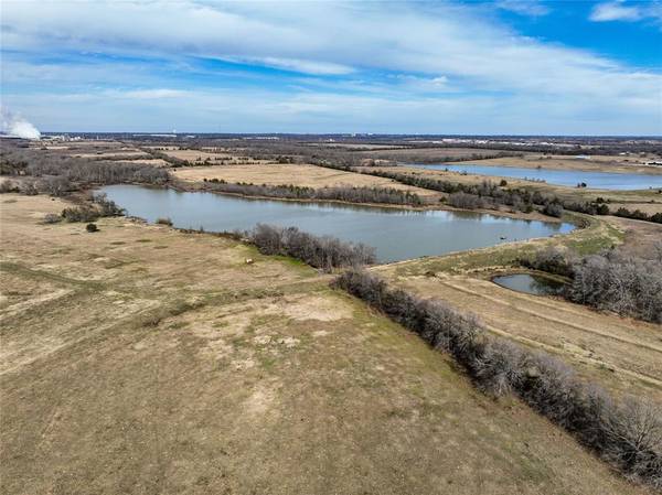 29990 County Road 22800, Paris, TX 75460