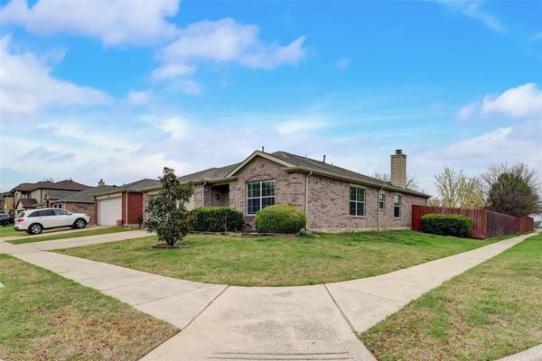 2215 Huntington Drive, Wylie, TX 75098