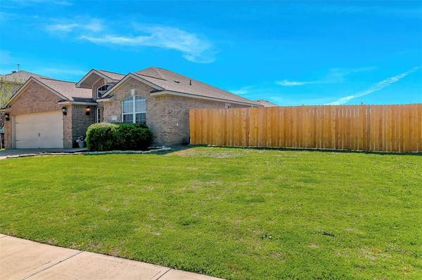 Anna, TX 75409,329 Meadow Lark Lane