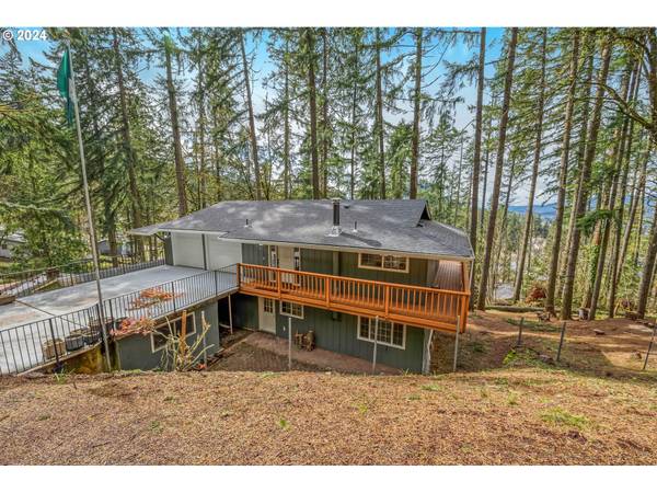 956 S 71ST ST, Springfield, OR 97478