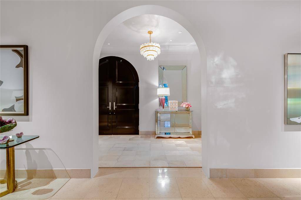 2801 Turtle Creek Boulevard #2E,  Dallas,  TX 75219