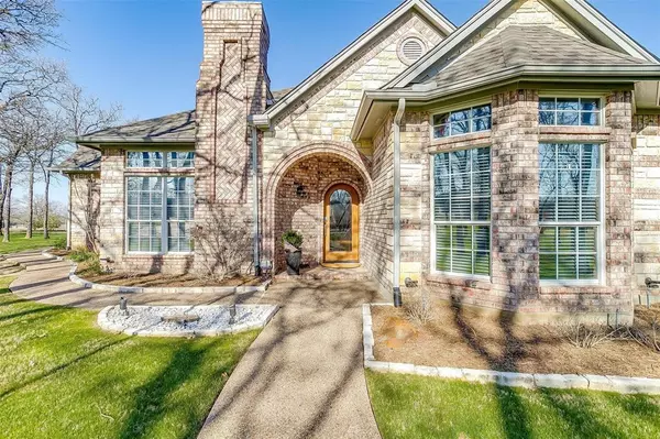 Burleson, TX 76028,109 Enchanted Court N