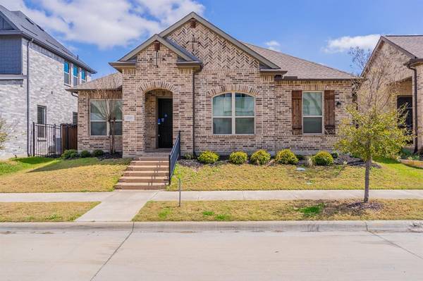 4507 Sapphire Falls Way, Arlington, TX 76005