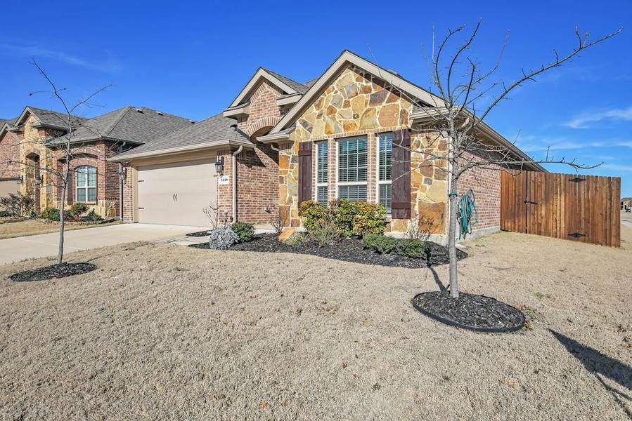 3228 Sunny Hill Way, Royse City, TX 75189