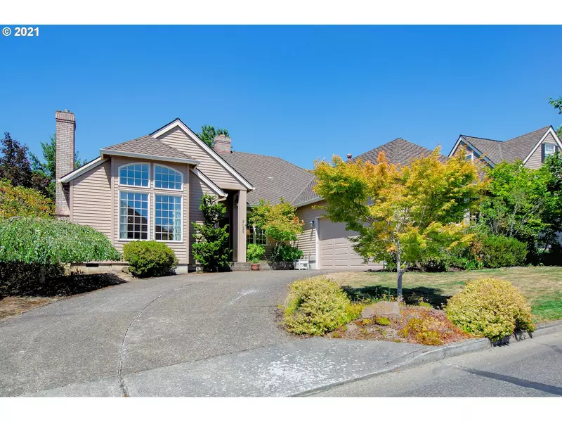 9025 NW WOOD ROSE LOOP, Portland, OR 97229