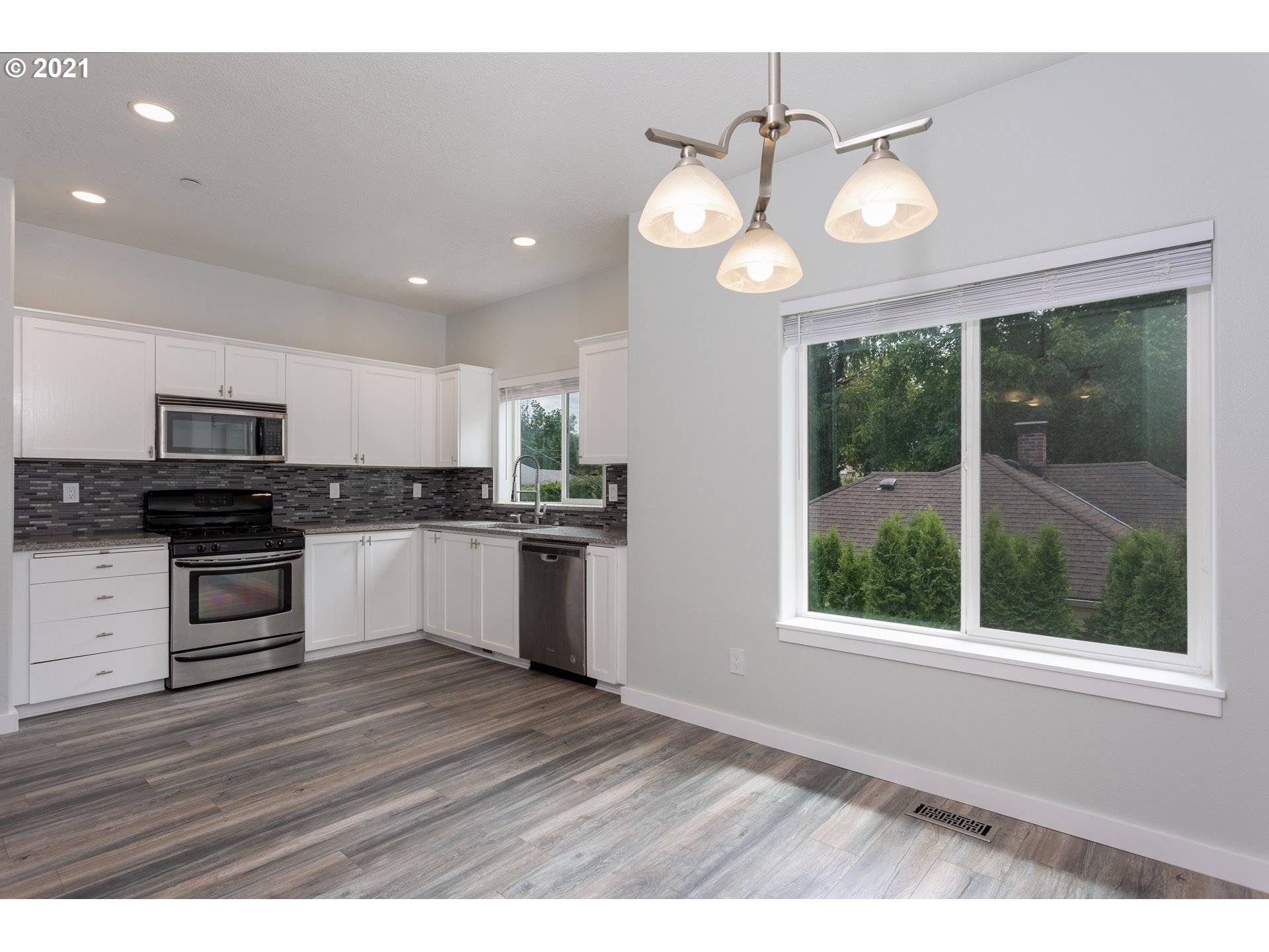 Portland, OR 97220,4609 NE 118TH AVE #1