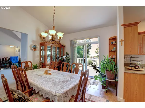 Cannon Beach, OR 97110,155 E Nelchena CT