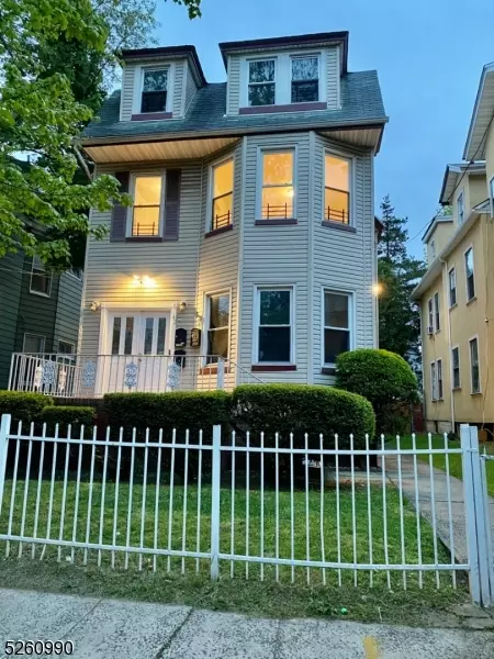 40-42 Treacy Ave, Newark City, NJ 07108