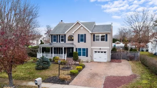 102 Hollow Oak Ln, Stafford Twp., NJ 08050