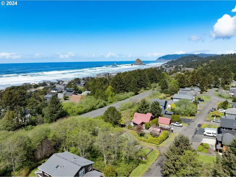 3772 W Chinook ST, Cannon Beach, OR 97110