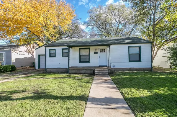 3775 Winfield Avenue, Fort Worth, TX 76109