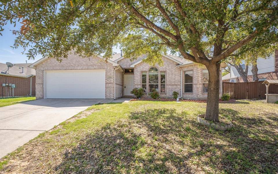 4304 Windy Meadow Drive, Corinth, TX 76208