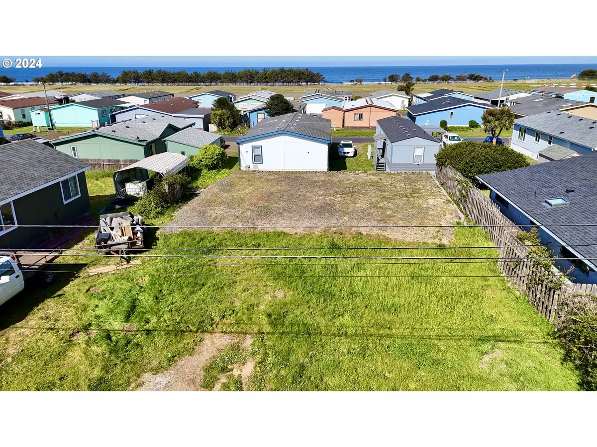 Gold Beach, OR 97444,29730 SHORE PINE LN