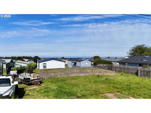 Gold Beach, OR 97444,29730 SHORE PINE LN