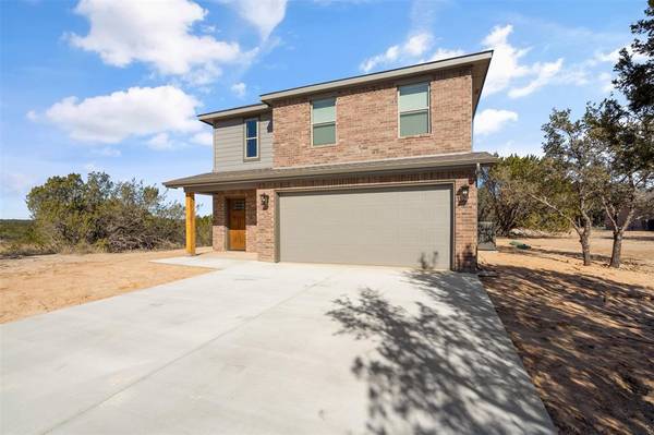 345 Blue Marlin Drive, Bluff Dale, TX 76433