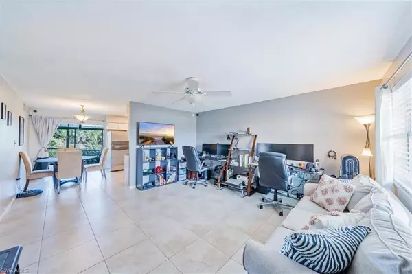 Naples, FL 34110,665 Palm View DR