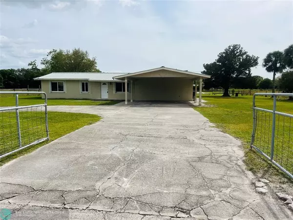 984 NW 115th Drive,  Okeechobee,  FL 34972