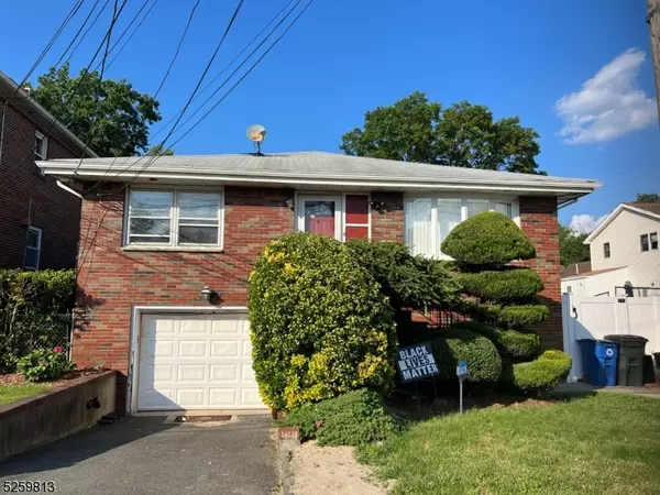 12 Berkshire Ave, Paterson City, NJ 07502