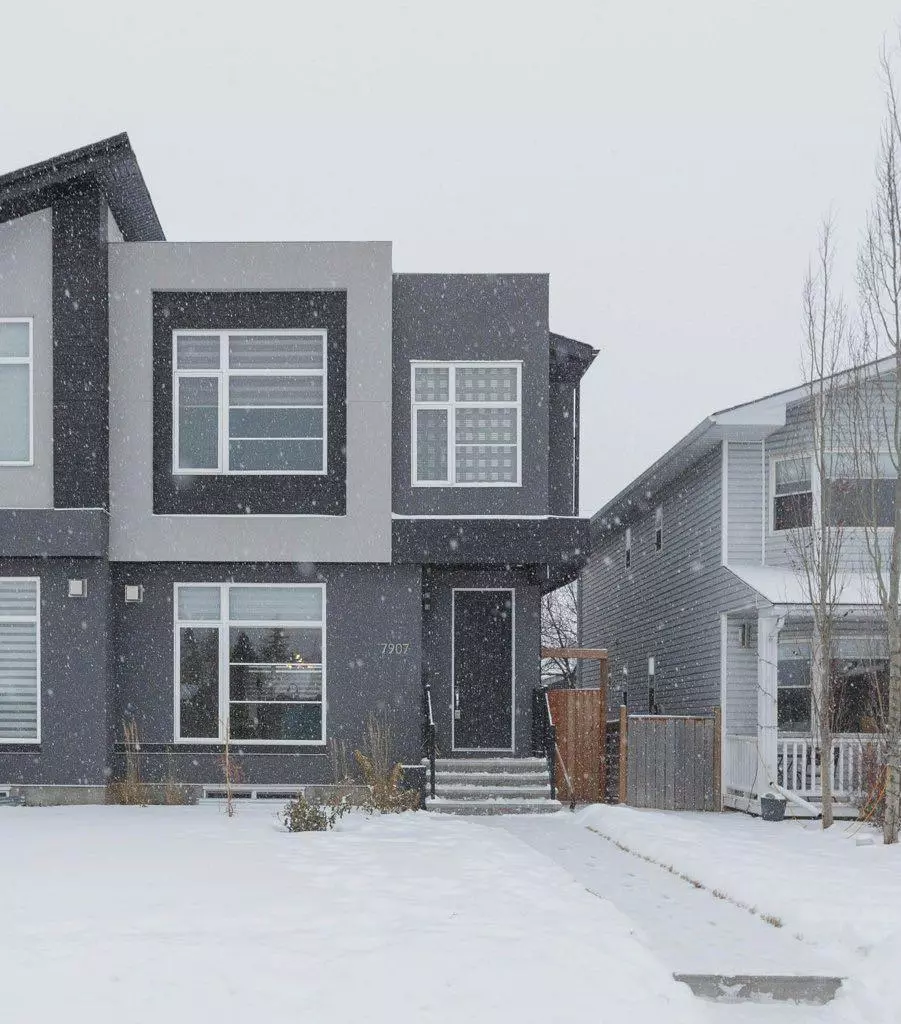 Calgary, AB T3B1Z2,7907 47 AVE NW