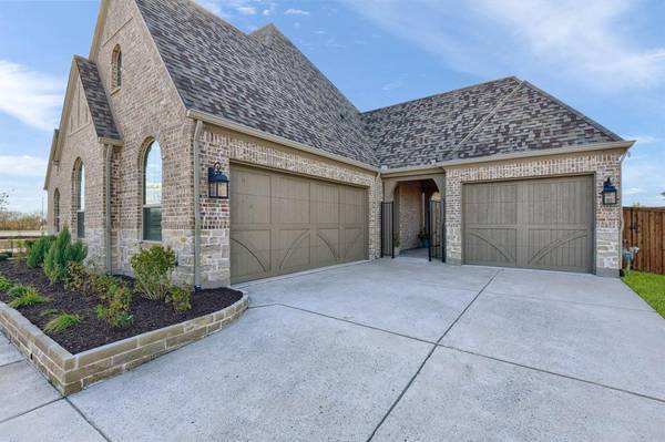 Sherman, TX 75092,2802 Deerwood Court