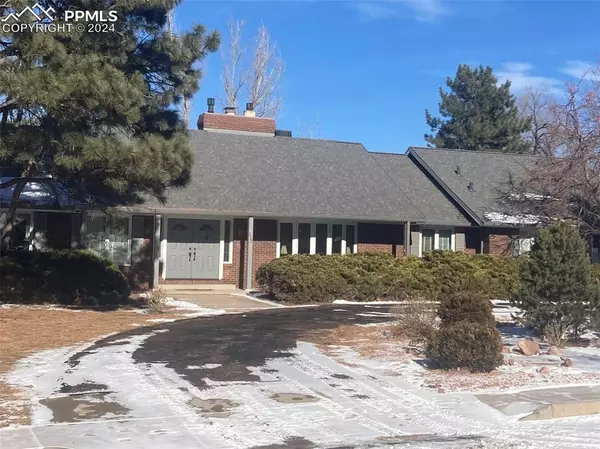 230 Sierra Vista DR, Colorado Springs, CO 80906