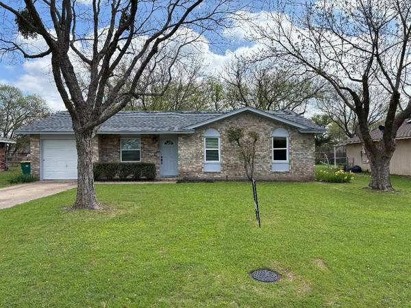 713 Marigold Drive, Cedar Hill, TX 75104