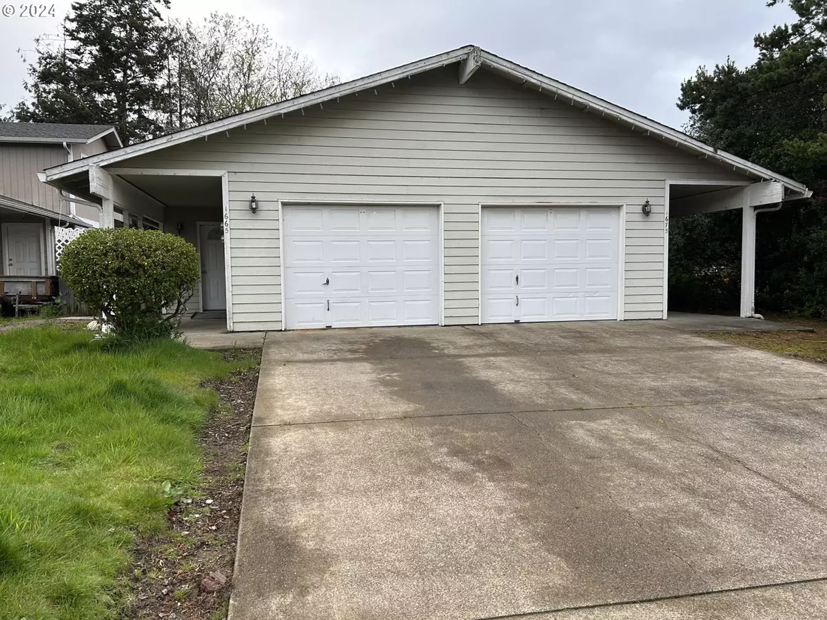 Florence, OR 97439,1665/75 34TH ST