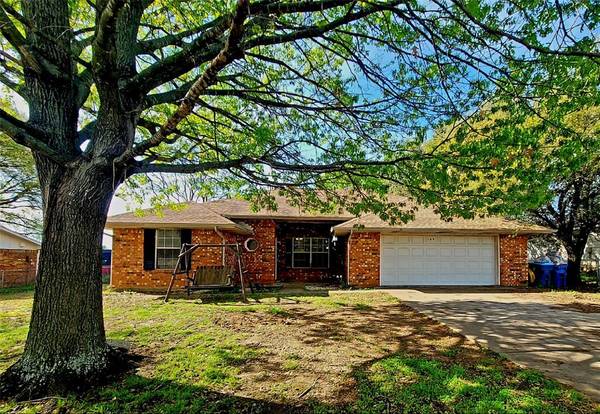 109 Waldman Drive,  Gun Barrel City,  TX 75156