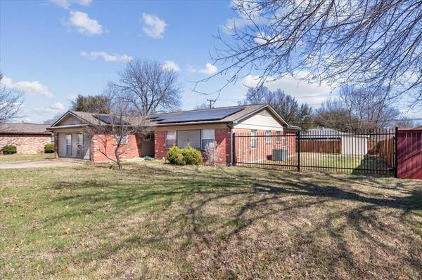 3109 N Calais Street, Sherman, TX 75090