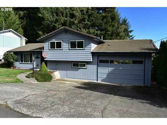 509 WESTMONT DR, Reedsport, OR 97467