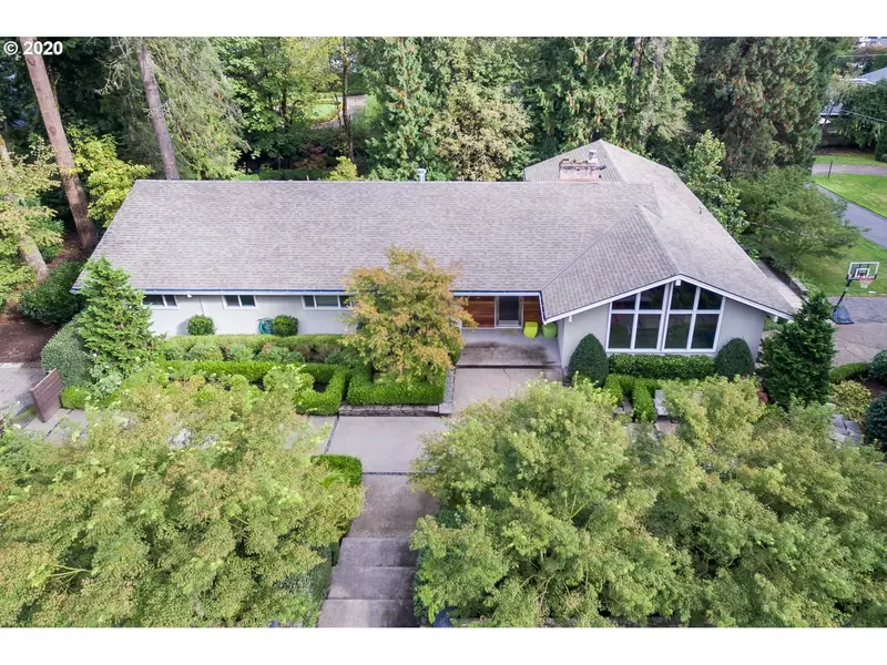 7175 SW DOGWOOD PL, Portland, OR 97225