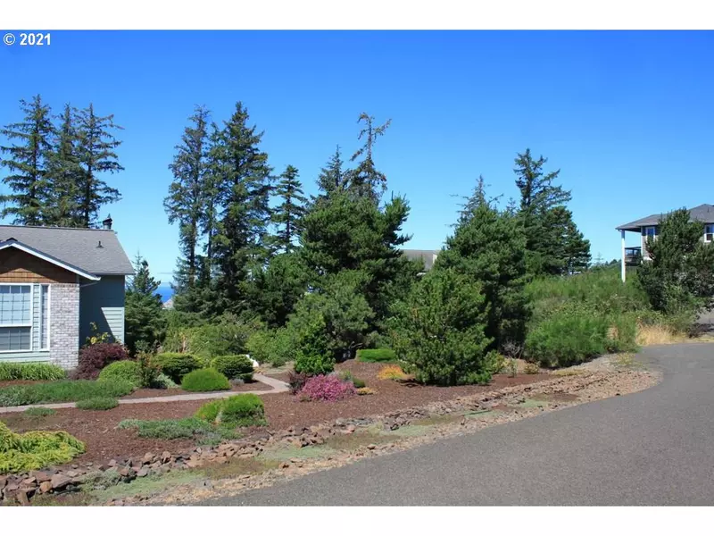 Bearberry LN #7, Oceanside, OR 97134