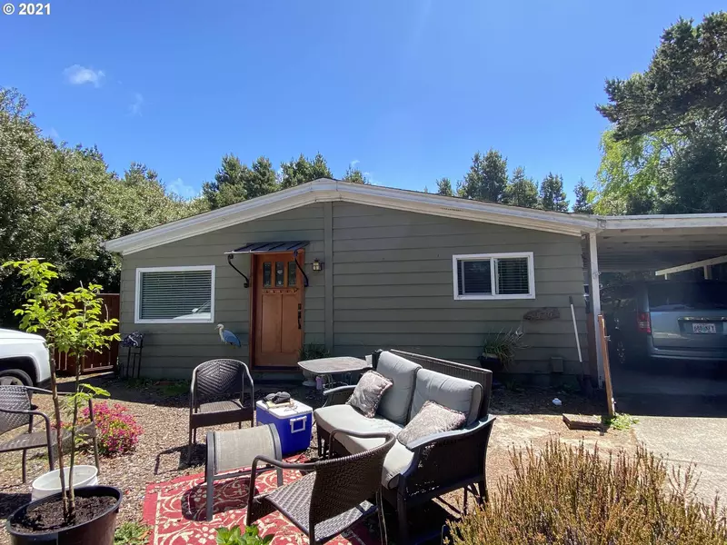 1600 Rhododendron DR #426, Florence, OR 97439