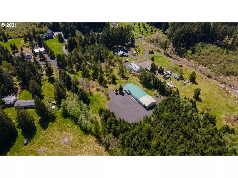 720 AVERY RD W, Winlock, WA 98596