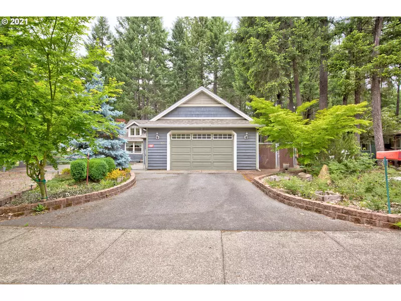 470 ADDISON LN, Cave Junction, OR 97523