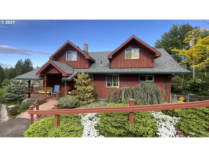 3301 KOLLAS RD, Hood River, OR 97031