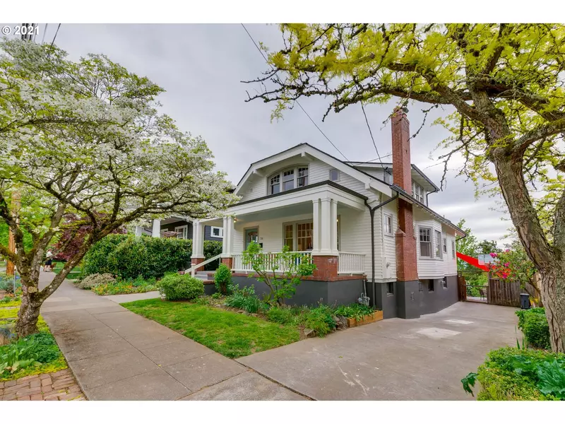 548 SE 70TH AVE, Portland, OR 97215