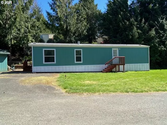 1050 N CEDAR POINT RD #B12, Coquille, OR 97423