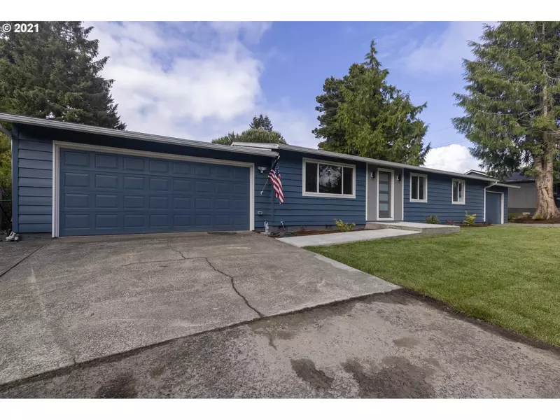 220 SW GREENWOOD WAY, Waldport, OR 97394