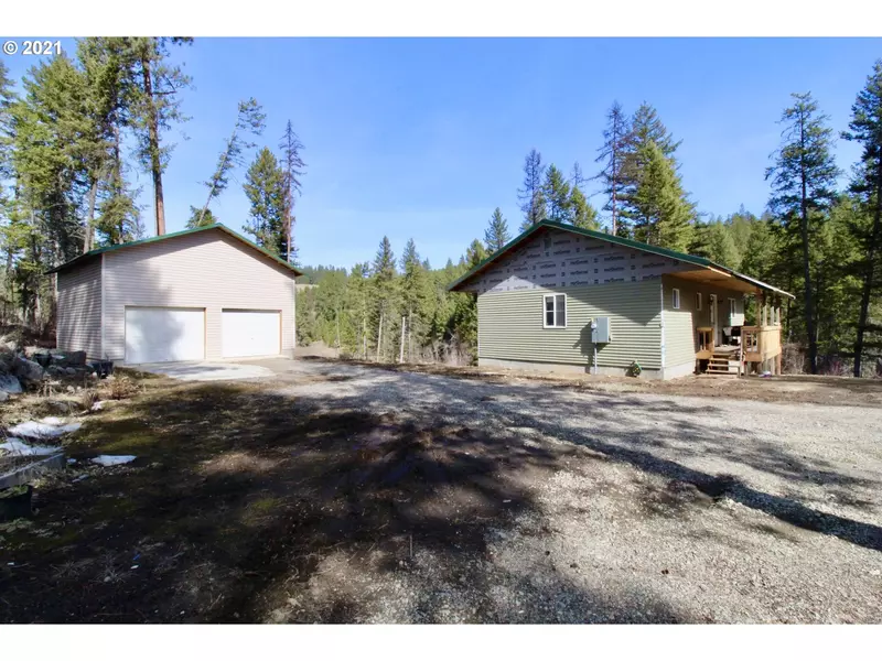 507 Crown Ridge WAY, Colville, WA 99114