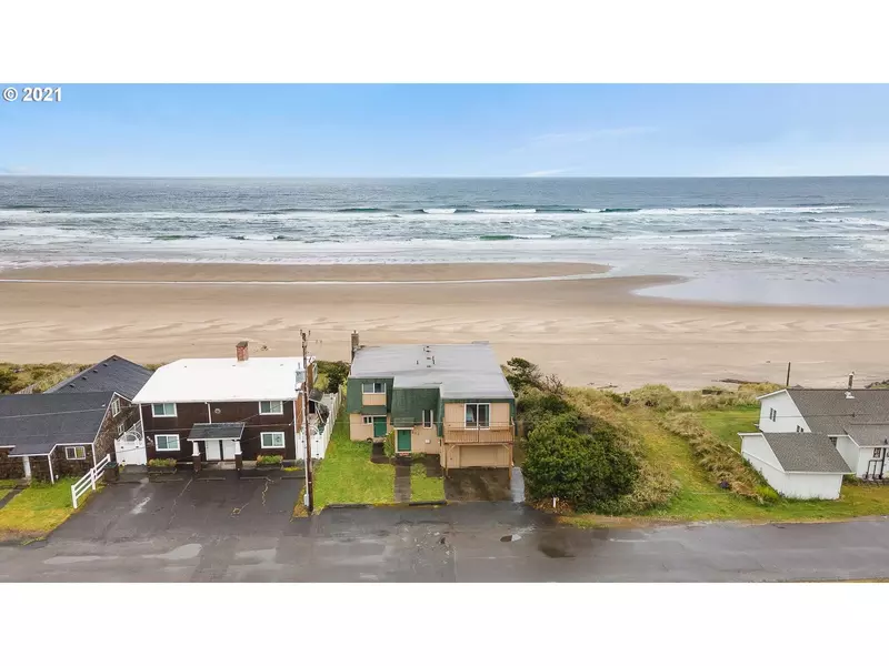 653 N PACIFIC ST, Rockaway Beach, OR 97136