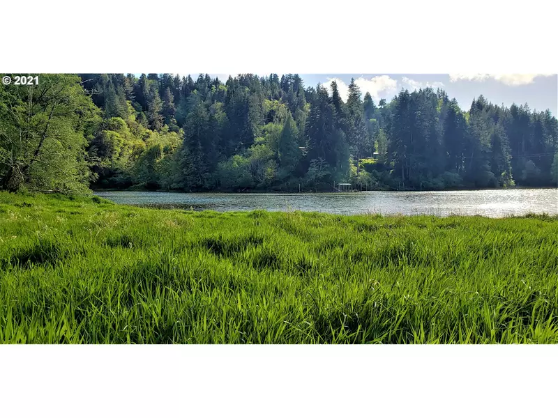 402 N TENMILE LAKE, Lakeside, OR 97449