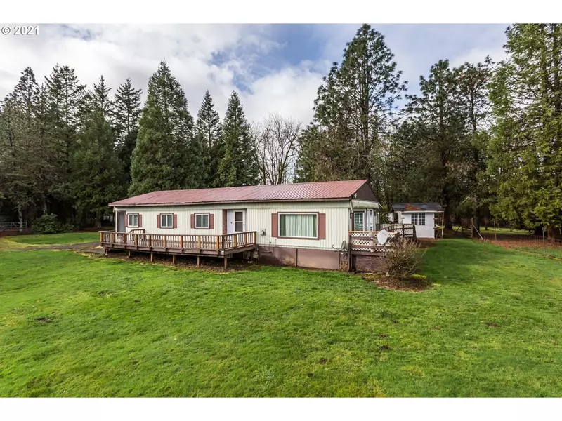 32263 BISHOP RD, Rainier, OR 97048