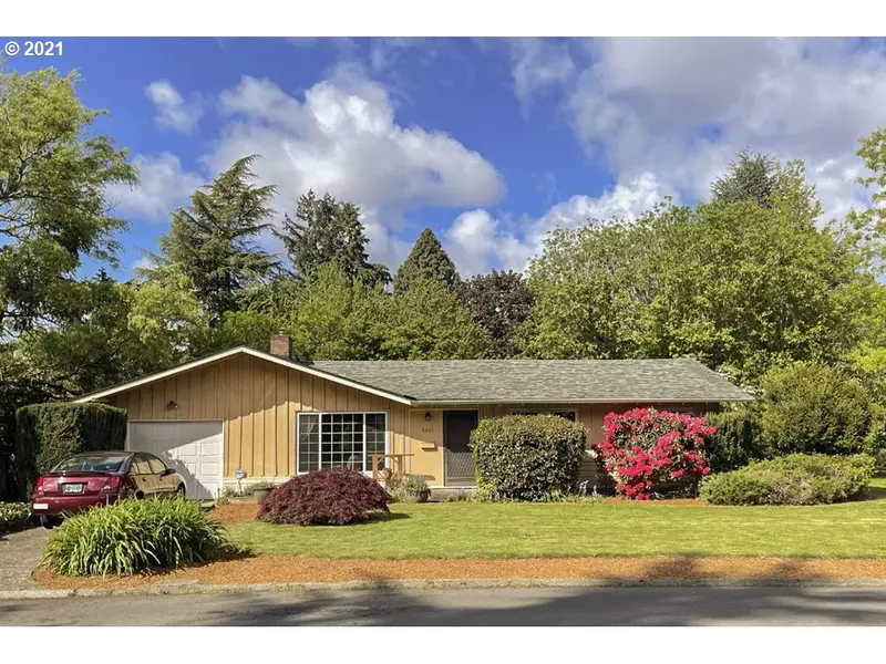 1965 SW HUNTINGTON AVE, Portland, OR 97225