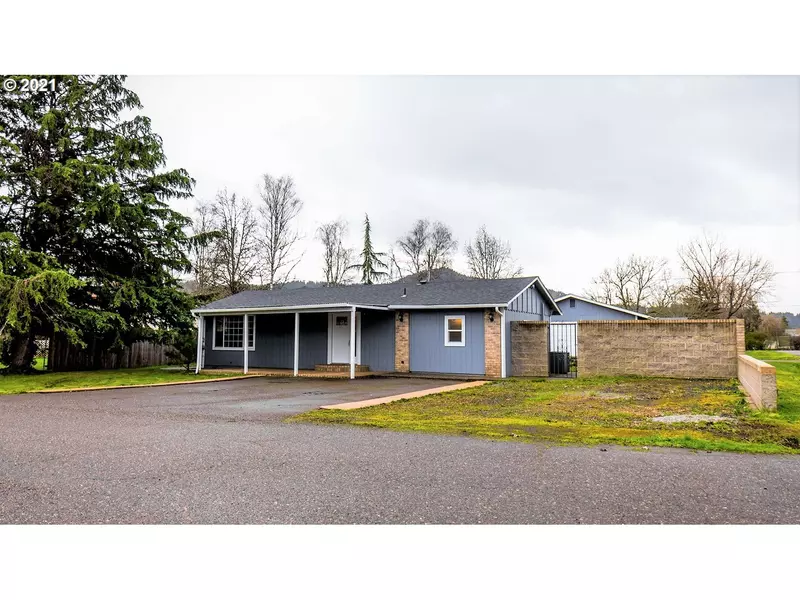 205 EDDY ST, Sutherlin, OR 97479