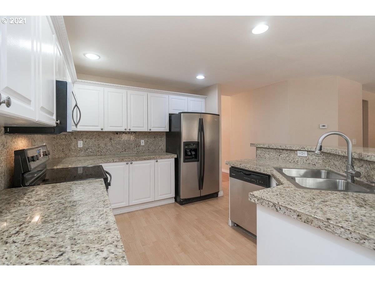 Tigard, OR 97223,13994 SW UPLANDS DR